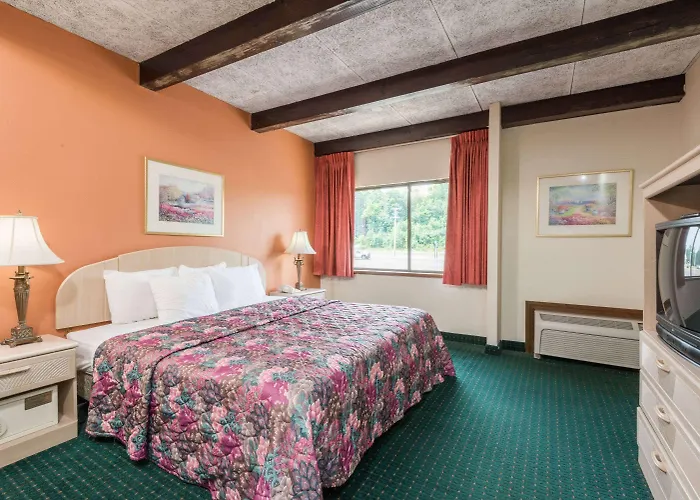 Days Inn By Wyndham Berlin Meriden